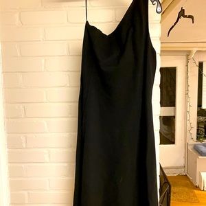 One shoulder theory dress